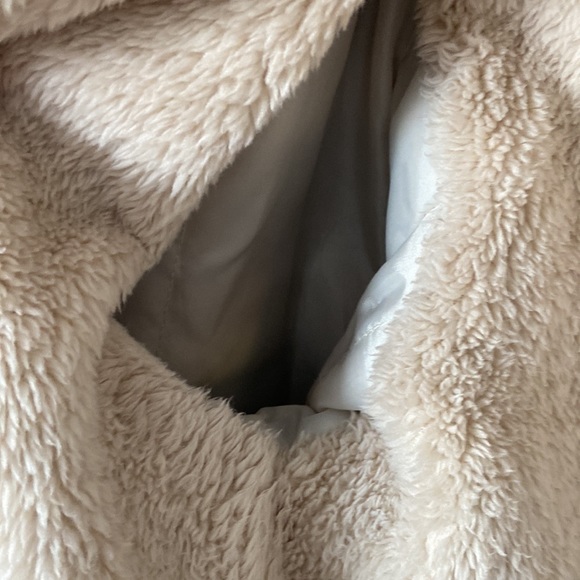 American Eagle Shacket - sherpa lined jacket XS - Picture 7 of 12